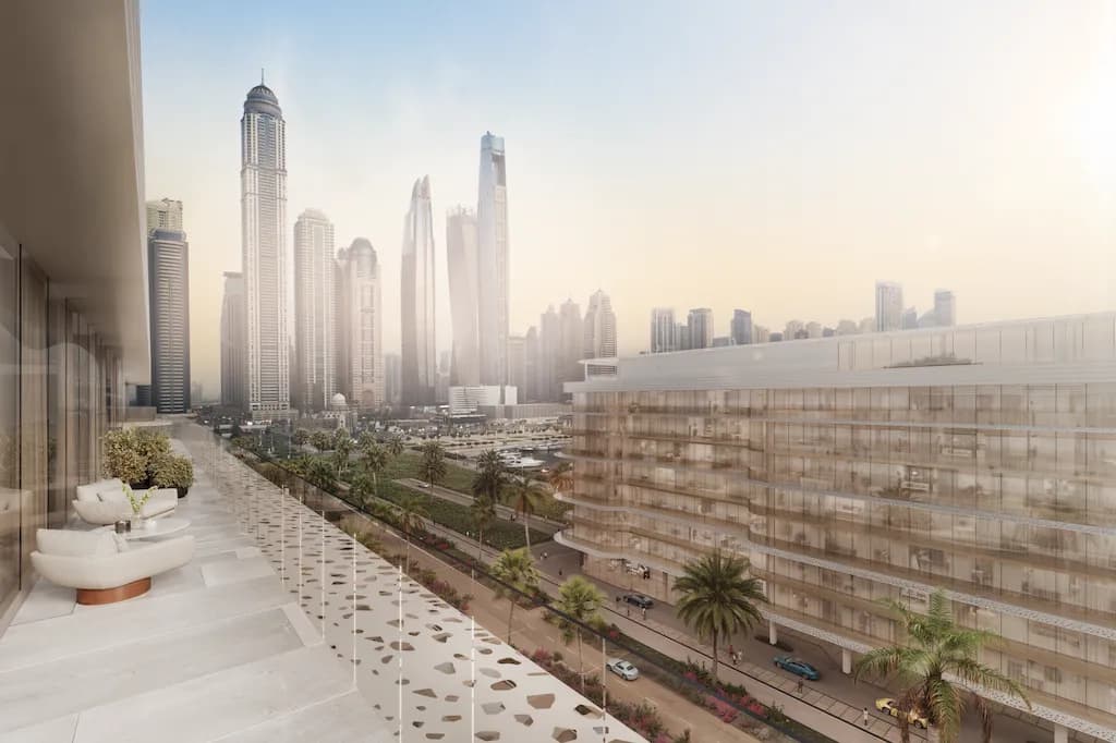 Dubai Harbour Residences — view 2